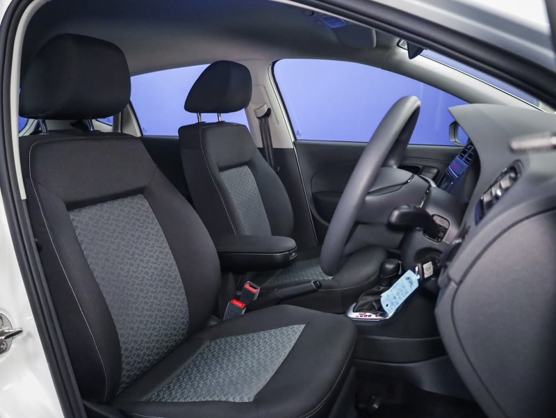 Volkswagen Polo Vivo - Hatfield VW Bryanston - Image 8