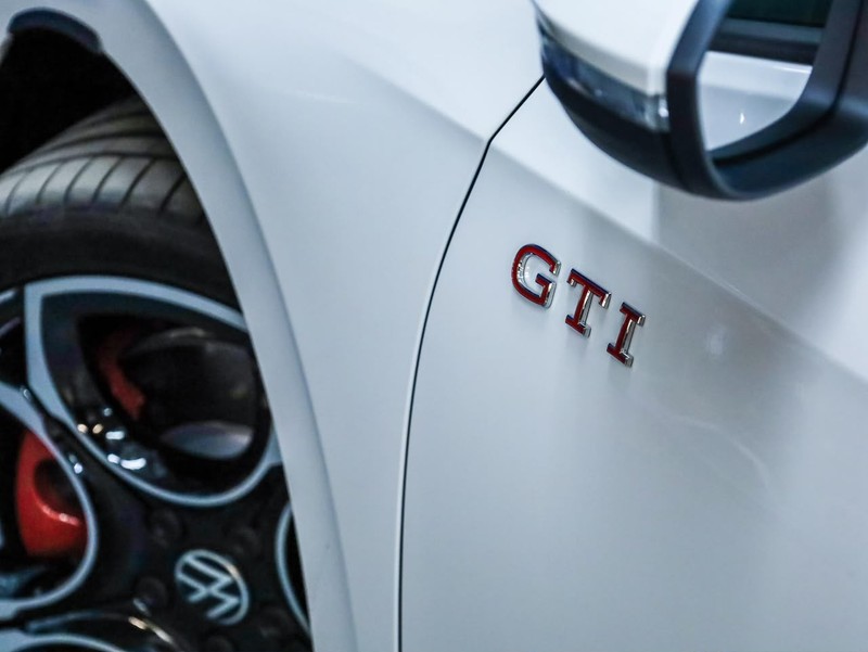 Volkswagen Golf - Hatfield VW Bryanston - Image 23