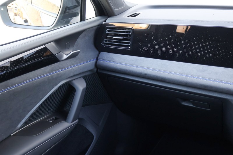Volkswagen Tiguan - Hatfield VW Pretoria - Image 12