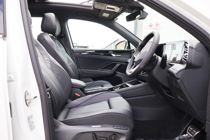 Volkswagen Tiguan - Hatfield VW Pretoria - Image 15