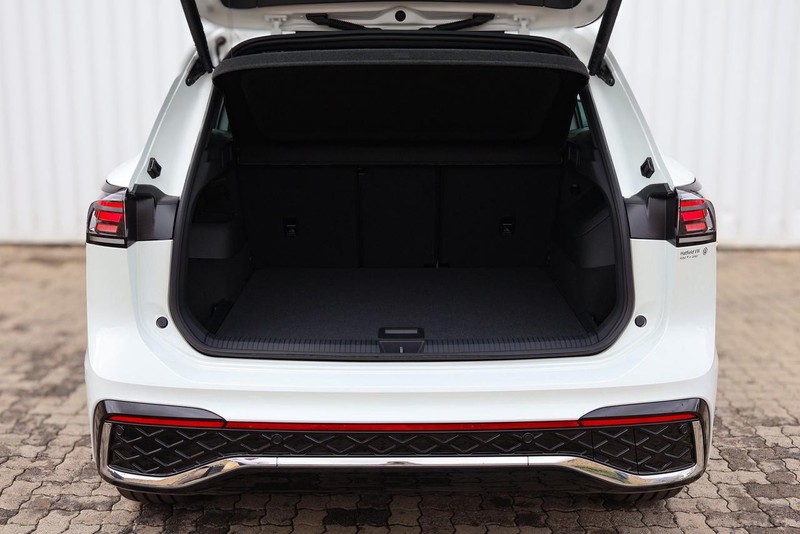 Volkswagen Tiguan - Hatfield VW Pretoria - Image 13