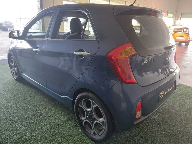 Kia Picanto - Stiaan Autos (Pty) Ltd - Image 4