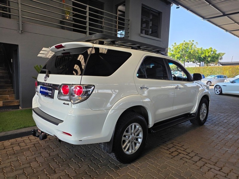 Toyota Fortuner - Auto Investments Montana - Image 5