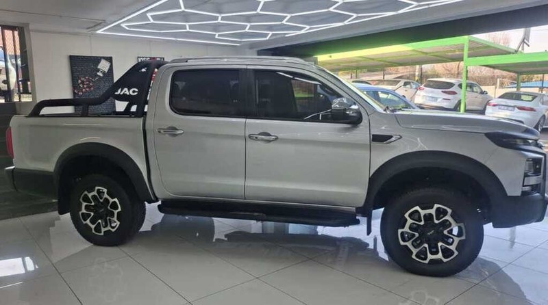 JAC T9 - Melrose Auto - Image 2