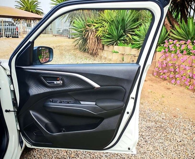 Suzuki Swift - Weskaap Motors - Image 10