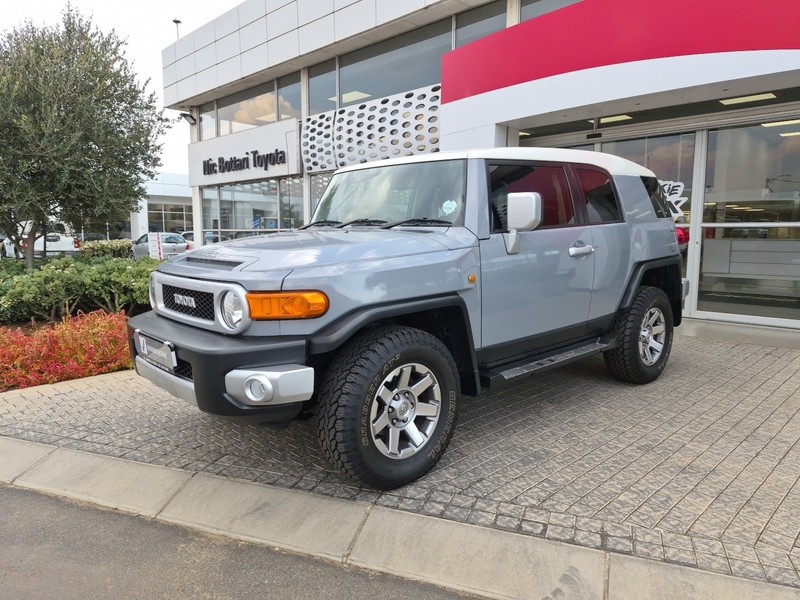 Toyota FJ Cruiser - Nic Bottari Toyota - Image 17