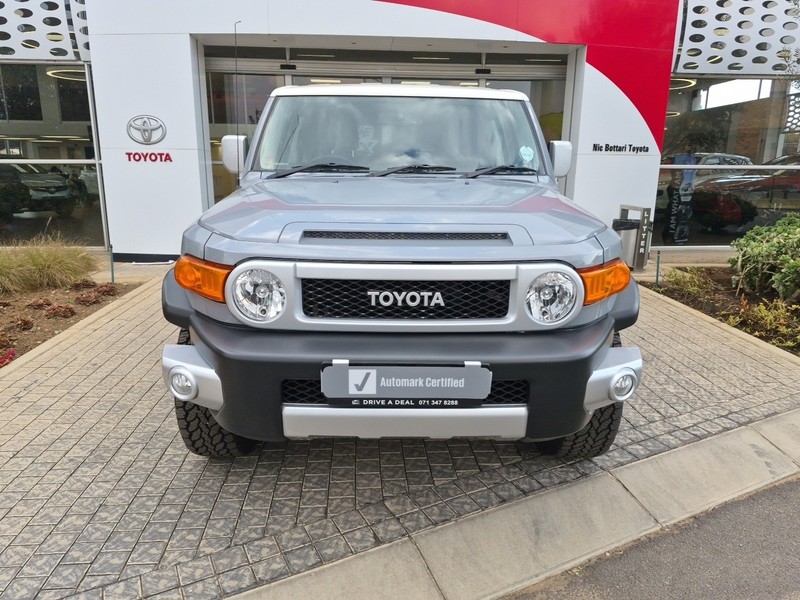 Toyota FJ Cruiser - Nic Bottari Toyota - Image 2