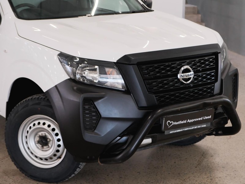 Nissan Navara - Chery Waterfall - Image 16