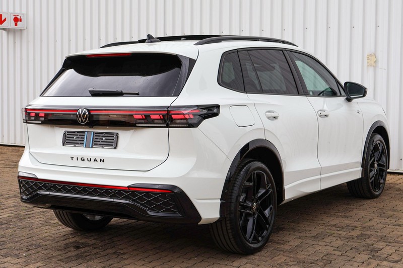Volkswagen Tiguan - Hatfield VW Pretoria - Image 11