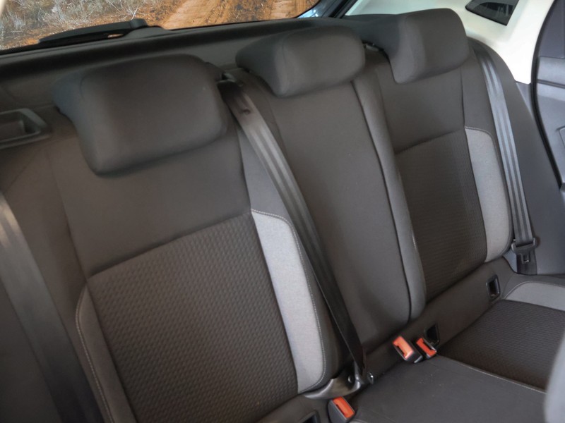 Volkswagen Polo - Hatfield VW Rivonia - Image 15