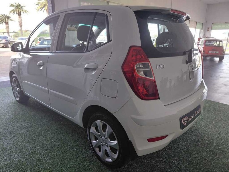 Hyundai i10 - Stiaan Autos (Pty) Ltd - Image 4