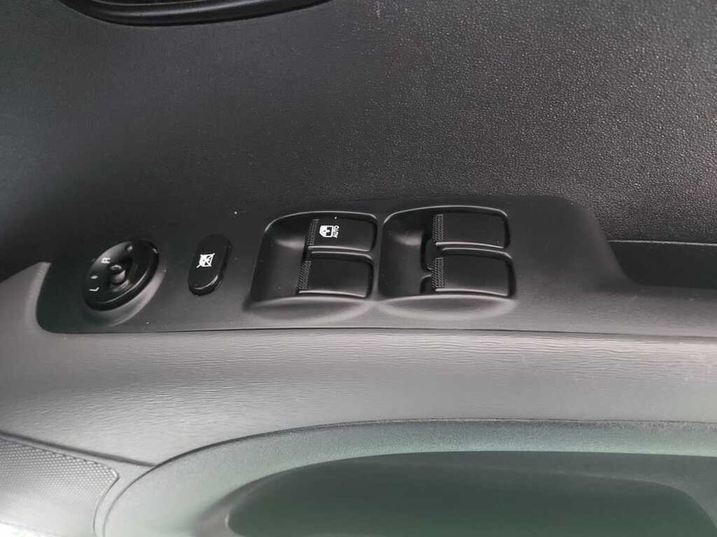 Hyundai i10 - Stiaan Autos (Pty) Ltd - Image 9