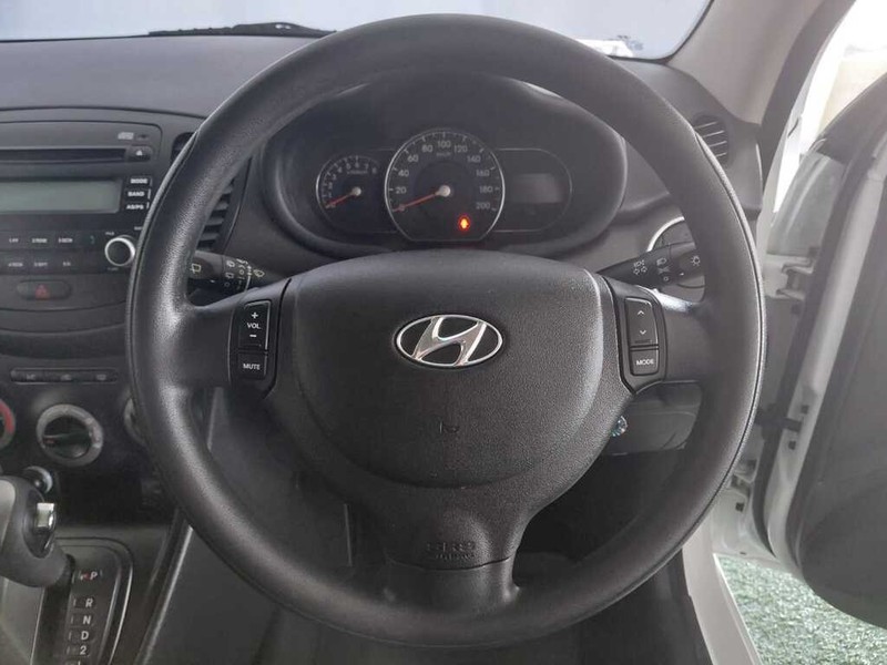 Hyundai i10 - Stiaan Autos (Pty) Ltd - Image 11