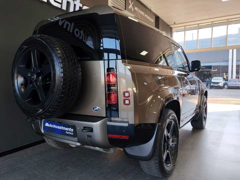 Land Rover Defender - Auto Investments Hatfield - Image 5