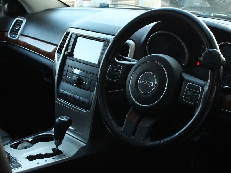 Jeep Grand Cherokee - Authentique Autos - Image 10
