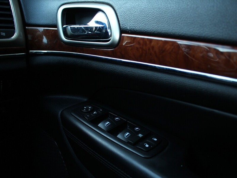 Jeep Grand Cherokee - Authentique Autos - Image 16