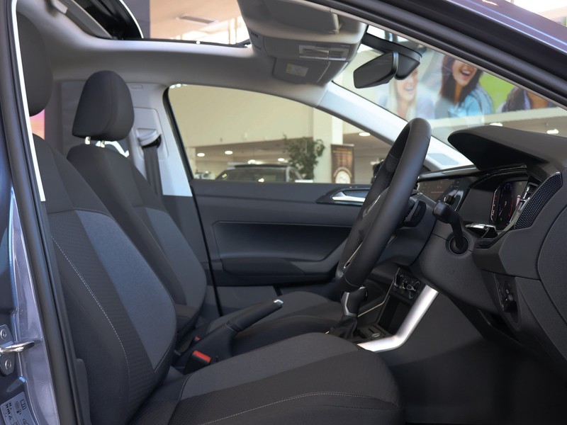 Volkswagen Polo - Hatfield VW Rivonia - Image 30