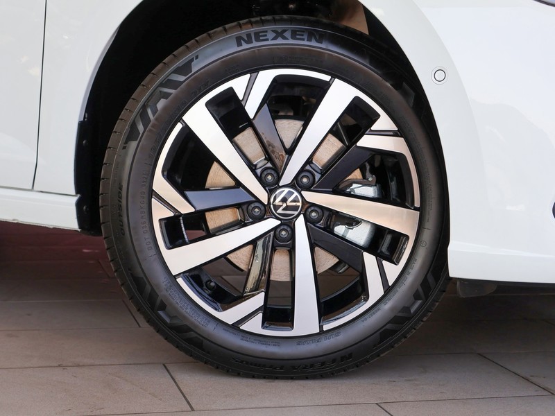 Volkswagen Polo - Hatfield VW Rivonia - Image 6