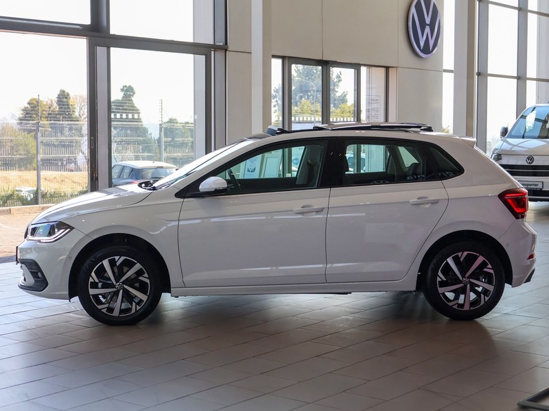 Volkswagen Polo - Hatfield VW Rivonia - Image 8
