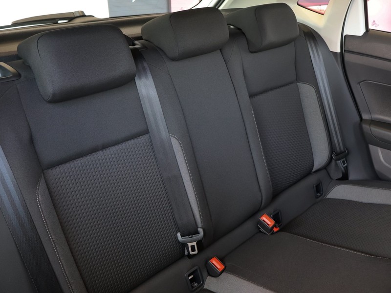 Volkswagen Polo - Hatfield VW Rivonia - Image 37