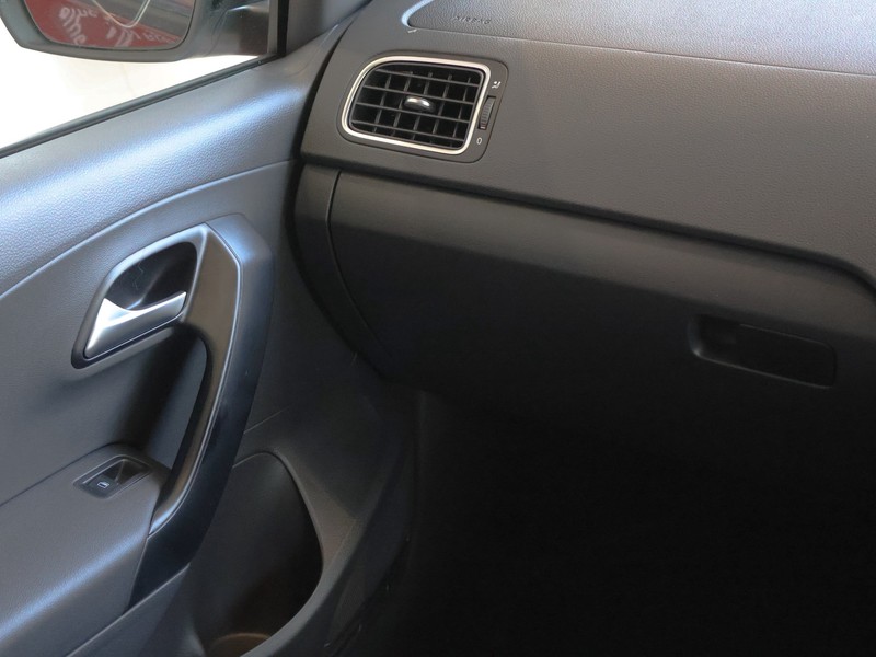 Volkswagen Polo Vivo - Hatfield VW Rivonia - Image 31