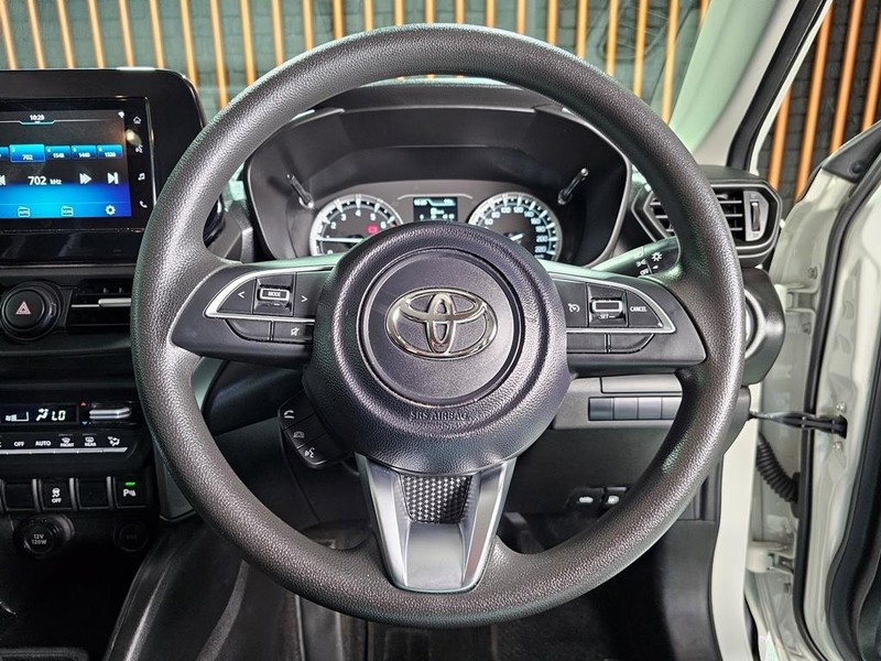 Toyota Urban Cruiser - Mit Mak Motors - Image 11