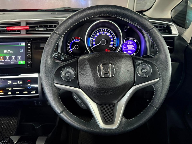 Honda WR-V - New Vaal Motors Vereeniging Mercedes - Image 14