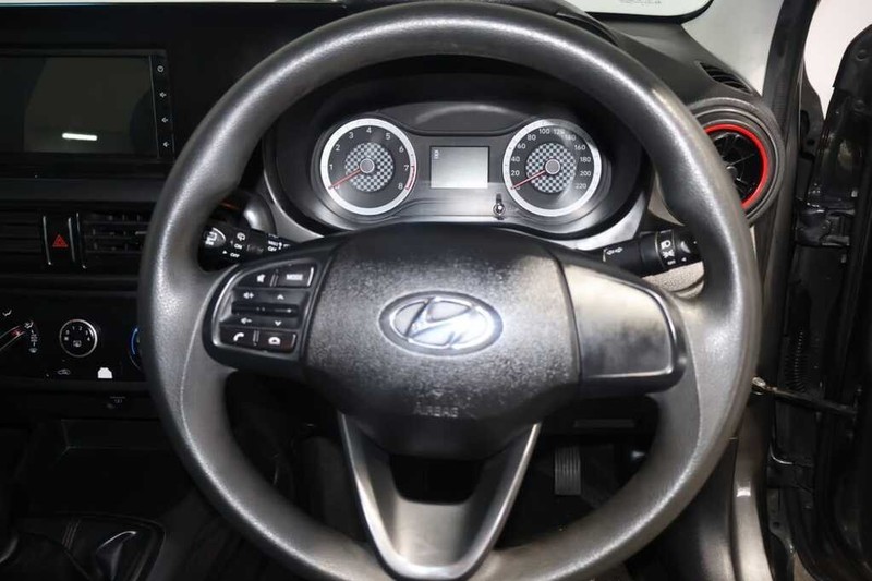 Hyundai Grand i10 - Bluebird Motors - Image 11