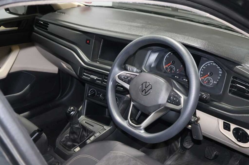Volkswagen Polo - Bluebird Motors - Image 8