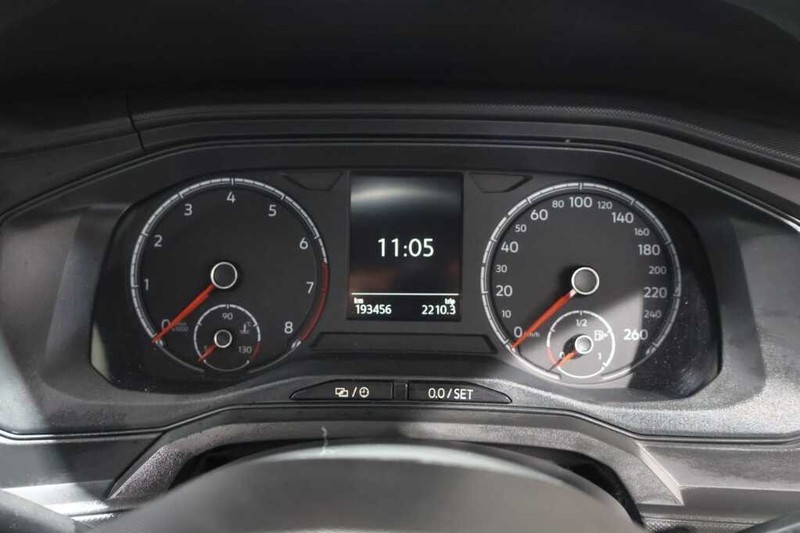 Volkswagen Polo - Bluebird Motors - Image 11
