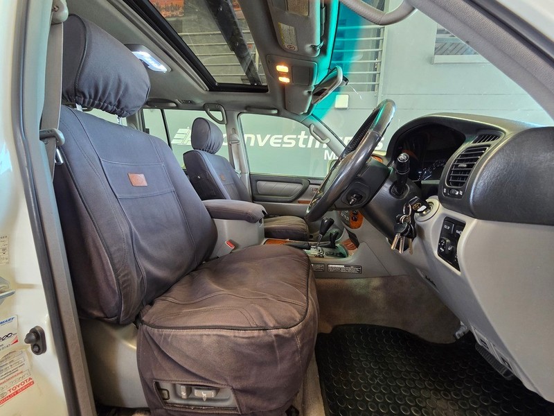 Toyota Land Cruiser - Auto Investments Montana - Image 12
