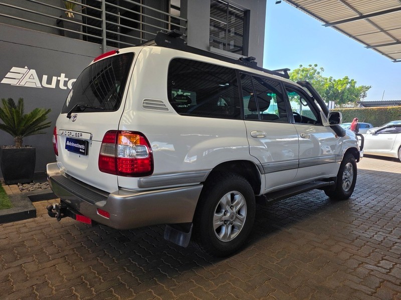 Toyota Land Cruiser - Auto Investments Montana - Image 5