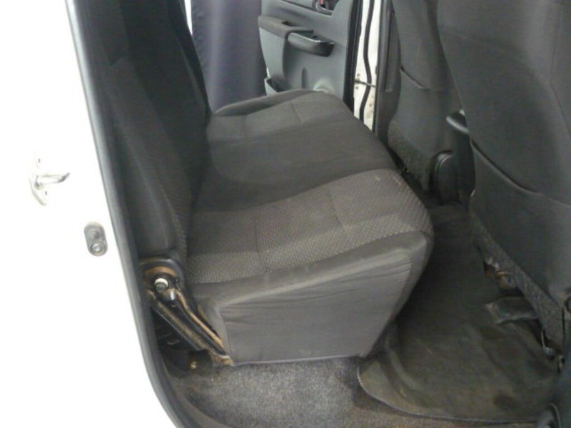 Toyota Hilux - LisaCars - Image 11