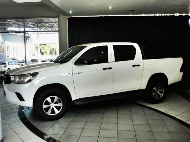 Toyota Hilux - LisaCars - Image 4