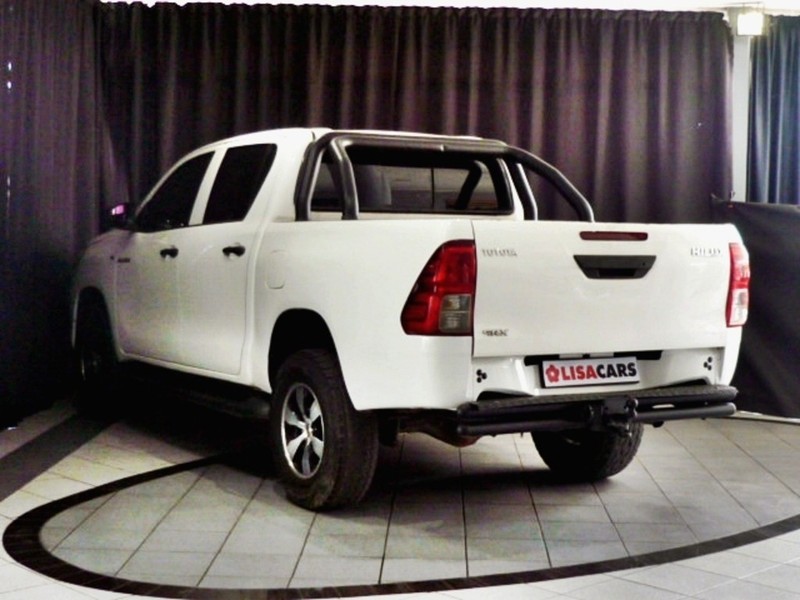 Toyota Hilux - LisaCars - Image 5