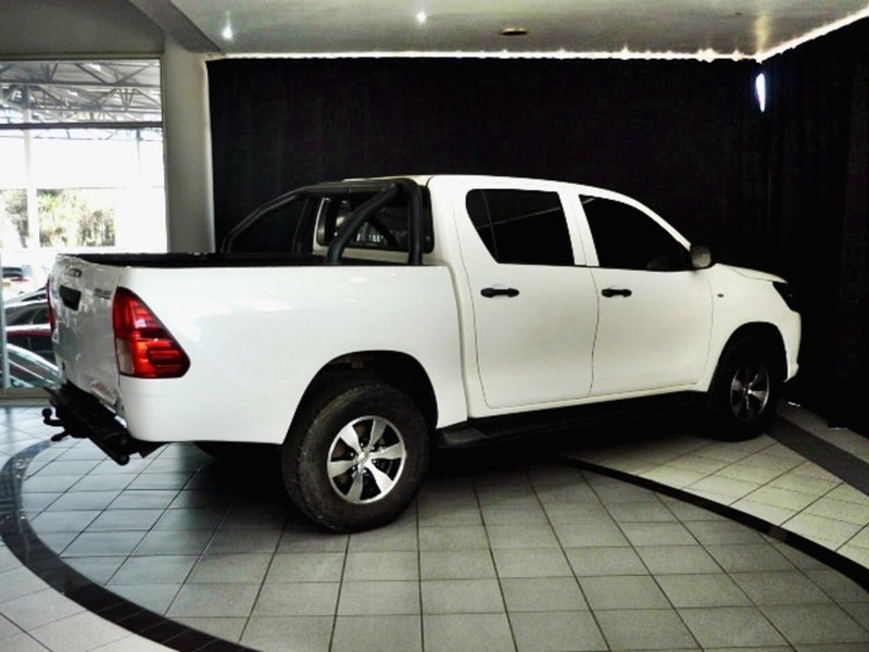 Toyota Hilux - LisaCars - Image 7
