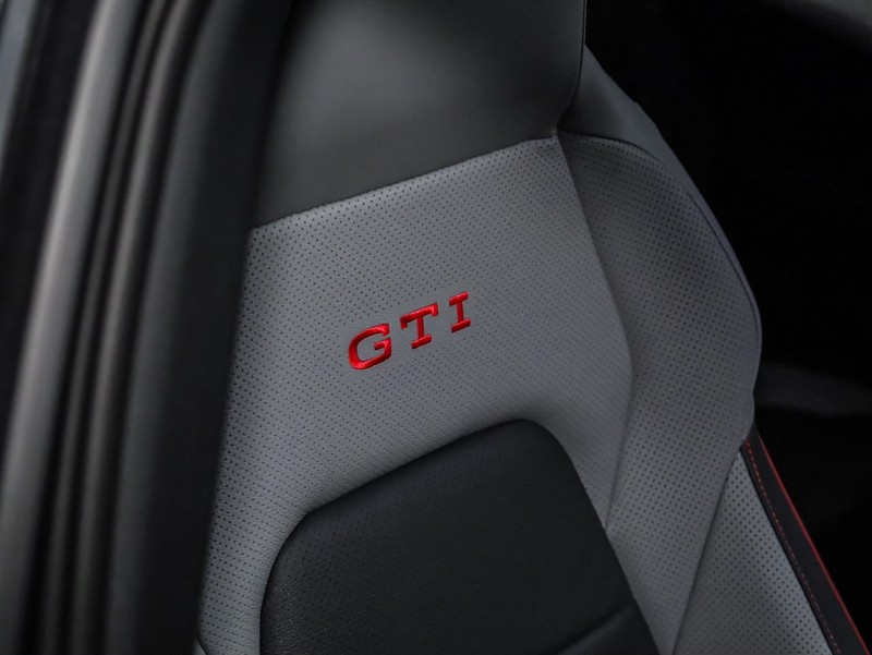 Volkswagen Golf - Hatfield VW Bryanston - Image 10