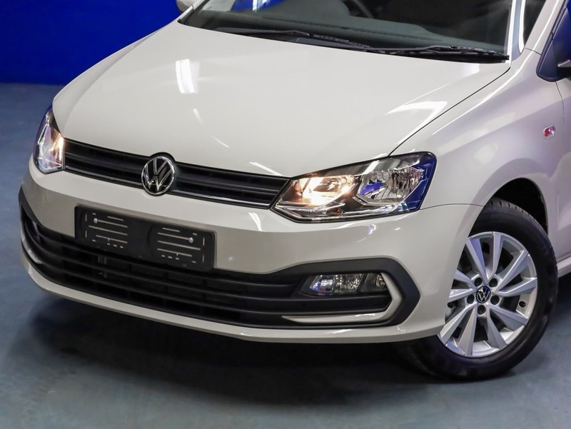 Volkswagen Polo Vivo - Hatfield VW Bryanston - Image 5