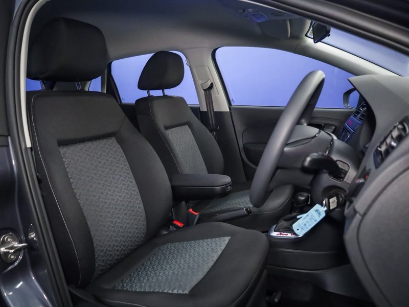 Volkswagen Polo Vivo - Hatfield VW Bryanston - Image 8