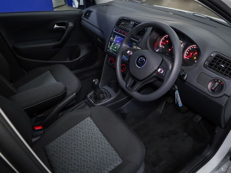 Volkswagen Polo Vivo - Hatfield VW Bryanston - Image 5