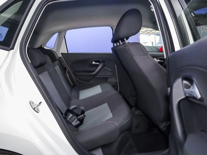 Volkswagen Polo Vivo - Hatfield VW Bryanston - Image 9