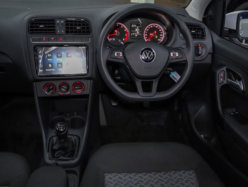 Volkswagen Polo Vivo - Hatfield VW Bryanston - Image 10