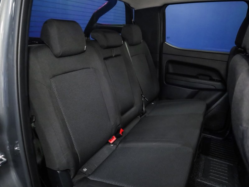 Volkswagen Amarok - Hatfield VW Bryanston - Image 9