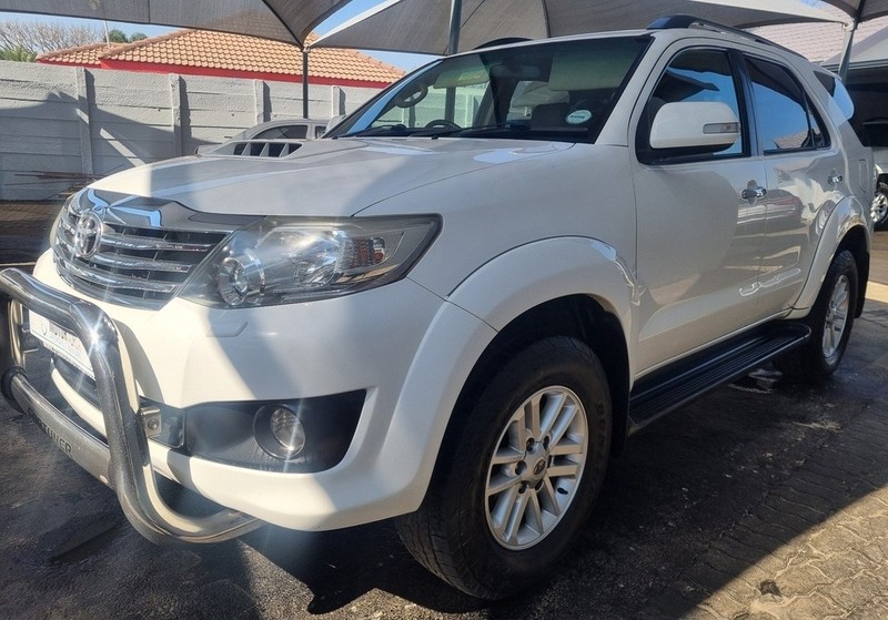 Toyota Fortuner - Motortoria - Image 4