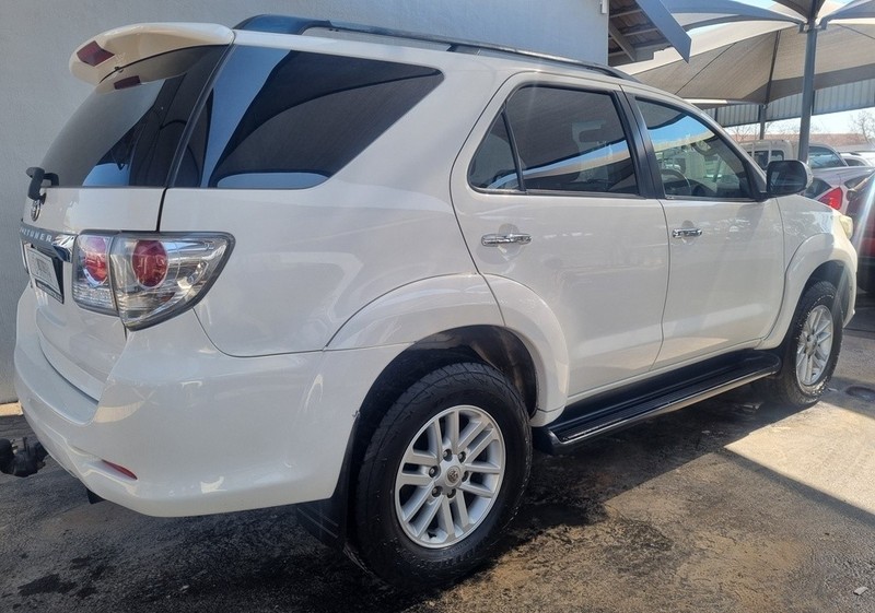 Toyota Fortuner - Motortoria - Image 6