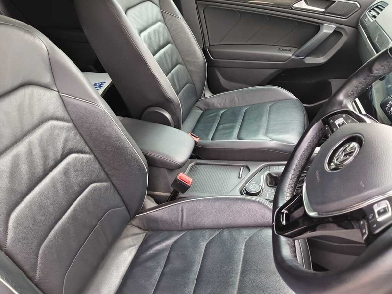Volkswagen Tiguan Allspace - King Cars Bellville/Vredekloof - Image 11