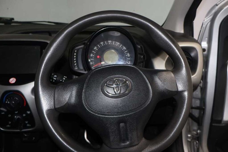Toyota Aygo - Bluebird Motors - Image 9