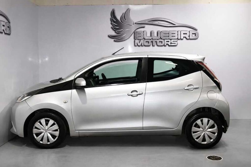 Toyota Aygo - Bluebird Motors - Image 4