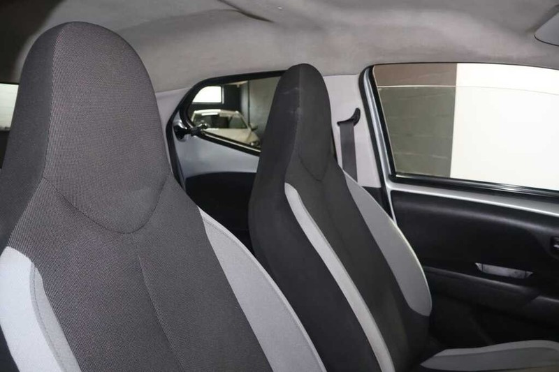 Toyota Aygo - Bluebird Motors - Image 5