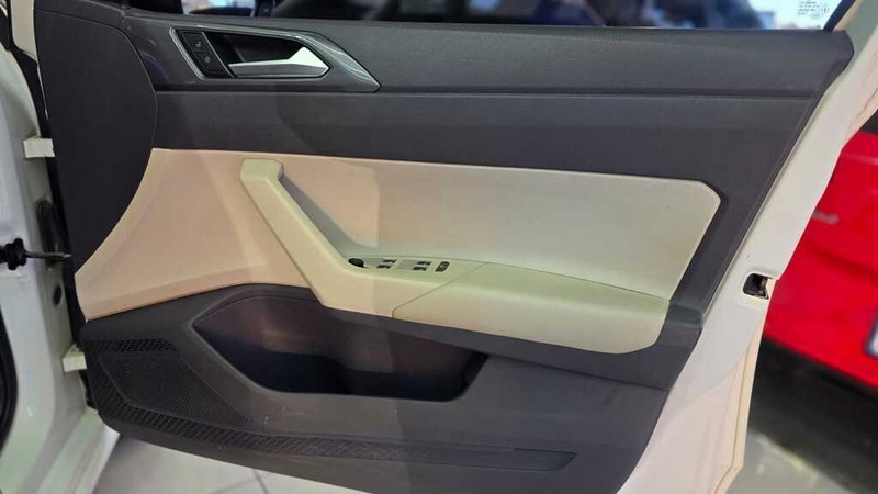 Volkswagen Polo - G.I.G Motors - Image 16